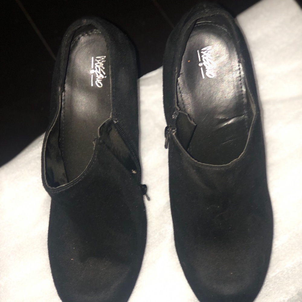 Wedges - Picture 2 of 2